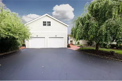 811 Rockwood Ave, Pittsburgh, PA 15234 - Photo 4