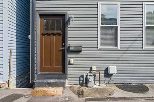 5317 Dresden Wy, Pittsburgh, PA 15201 - Photo 2