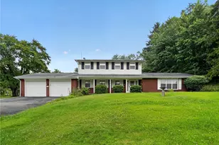 37 Millersdale Rd, Jeannette, PA 15644 - Photo 2