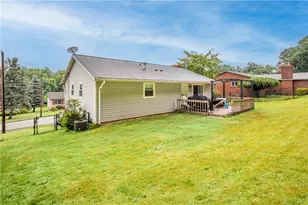 119 W McQuistion Rd, Butler, PA 16001 - Photo 4