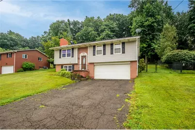 119 W McQuistion Rd, Butler, PA 16001 - Photo 2