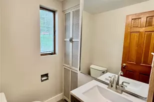 4499 Mt Royal Blvd, Hampton, PA 15101 - Photo 10