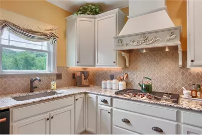 217 Hickory Ln, Adams Township, PA 16046 - Photo 22