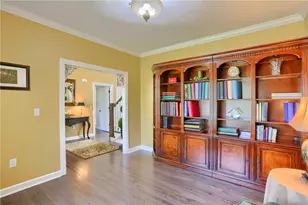 217 Hickory Ln, Adams Township, PA 16046 - Photo 12