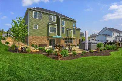 217 Hickory Ln, Adams Township, PA 16046 - Photo 6