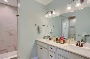 217 Hickory Ln, Adams Township, PA 16046 - Photo 30