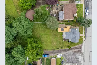 109 E Larkspur St, Munhall, PA 15120 - Photo 42