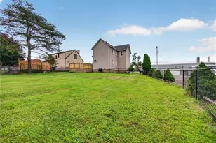 109 E Larkspur St, Munhall, PA 15120 - Photo 30