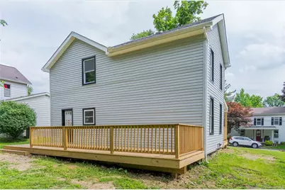 410 Washington St, Jamestown, PA 16134 - Photo 4