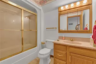 1035 Beaver Ave, Midland Boro, PA 15059 - Photo 18