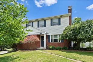 1558 Duncan Dr, Pittsburgh, PA 15237 - Photo 2