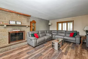3118 Haberlein Rd, Hampton, PA 15044 - Photo 4