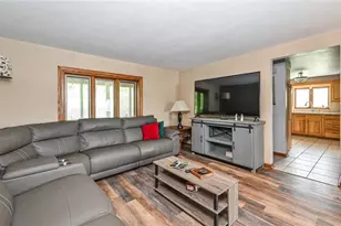 3118 Haberlein Rd, Hampton, PA 15044 - Photo 6