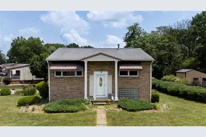 105 Mt. Pleasant Blvd., Manor, PA 15642 - Photo 1