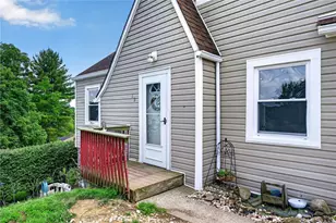 13 Washington Ave, North Irwin, PA 15642 - Photo 2