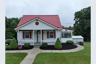 1112 S Hewitt Ave, Canton Township, PA 15301 - Photo 2