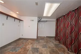 1112 S Hewitt Ave, Canton Township, PA 15301 - Photo 22
