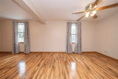 1112 S Hewitt Ave, Canton Township, PA 15301 - Photo 8
