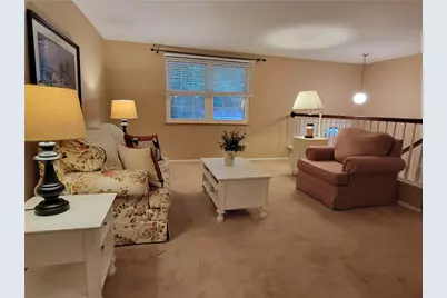 4011 Firethorn Dr, Kennedy Township, PA 15136 - Photo 6