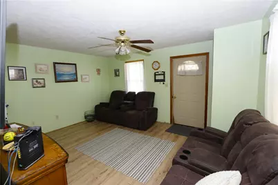 507 Oak St, Centerville, PA 15358 - Photo 10