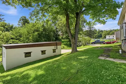 131 Highland Avenue, Claysville, PA 15323 - Photo 28