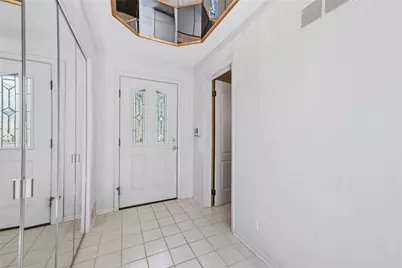 665 S 2nd St, Sharpsville, PA 16150 - Photo 2