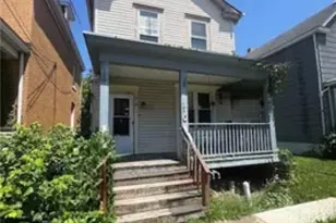 810 Woodward Ave, McKees Rocks, PA 15136 - Photo 1