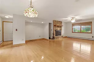 413 Stadium Dr, Somerset Township, PA 15501 - Photo 14