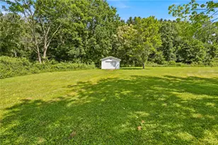 806 Briar Patch Rd, Somerset Township, PA 15501 - Photo 4