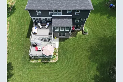 304 Stoneridge Ln, Adams Township, PA 16046 - Photo 6