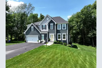 304 Stoneridge Ln, Adams Township, PA 16046 - Photo 2