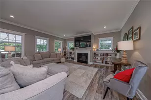 304 Stoneridge Ln, Adams Township, PA 16046 - Photo 26