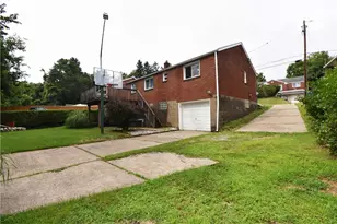 1031 Alquin St, Port Vue, PA 15133 - Photo 6
