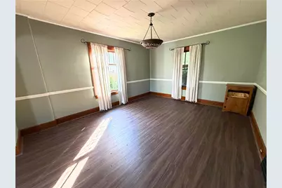 158 Edgewood Ave, Grove City Boro, PA 16127 - Photo 8