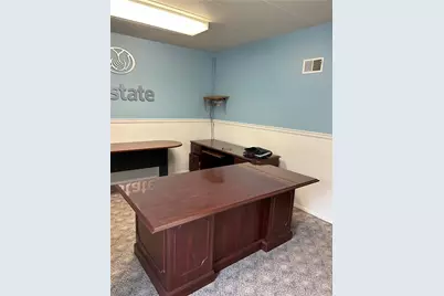 4501 Peoples Road #208, Ross Twp, PA 15237 - Photo 8