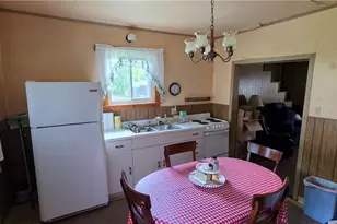30 Orange St, Conemaugh-Yough Townships, PA 15681 - Photo 2