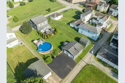 11 School St, Scottdale, PA 15683 - Photo 38