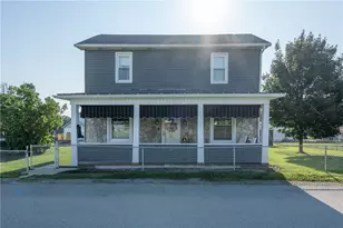 11 School St, Scottdale, PA 15683 - Photo 1