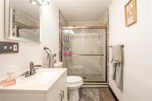 11 School St, Scottdale, PA 15683 - Photo 14