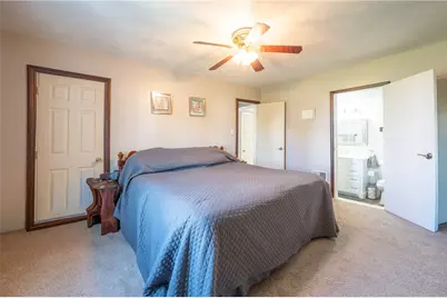 11 School St, Scottdale, PA 15683 - Photo 2