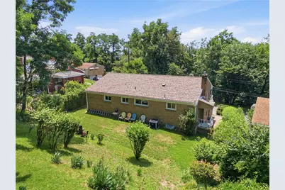 139 Lilmont Dr, Pittsburgh, PA 15218 - Photo 4
