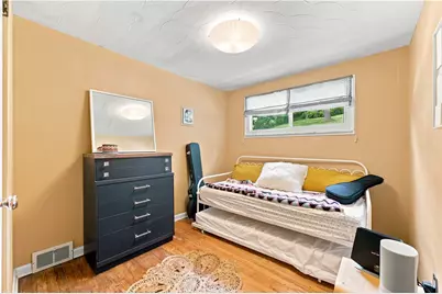 139 Lilmont Dr, Pittsburgh, PA 15218 - Photo 26
