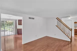 176 Richmore Dr, Pittsburgh, PA 15147 - Photo 4