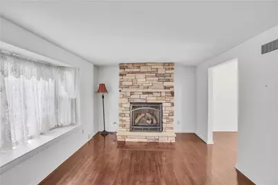 176 Richmore Dr, Pittsburgh, PA 15147 - Photo 6