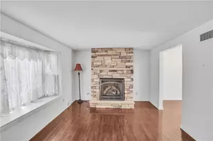 176 Richmore Dr, Pittsburgh, PA 15147 - Photo 6