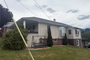 202 Broadway St, West Newton, PA 15089 - Photo 2