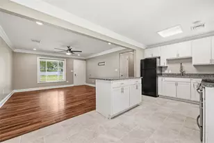225 Sandalwood Dr, Cranberry Township, PA 16066 - Photo 14