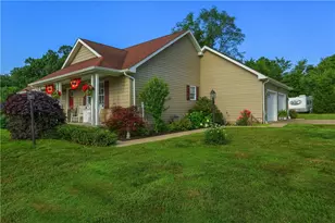 1213 West Dr, Penn Township, PA 16002 - Photo 2