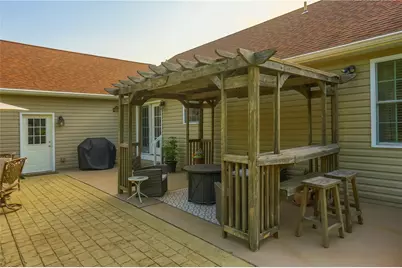 1213 West Dr, Penn Township, PA 16002 - Photo 14