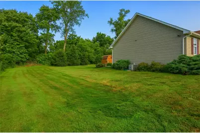 1213 West Dr, Penn Township, PA 16002 - Photo 16